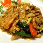 Best Drunken Noodles in Geneva, NY